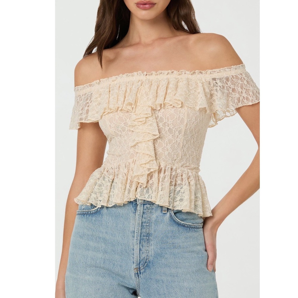 ASTR The Label XL Cream Lace Off The Shoulder Ruffle Peplum Top Floral Bardot
